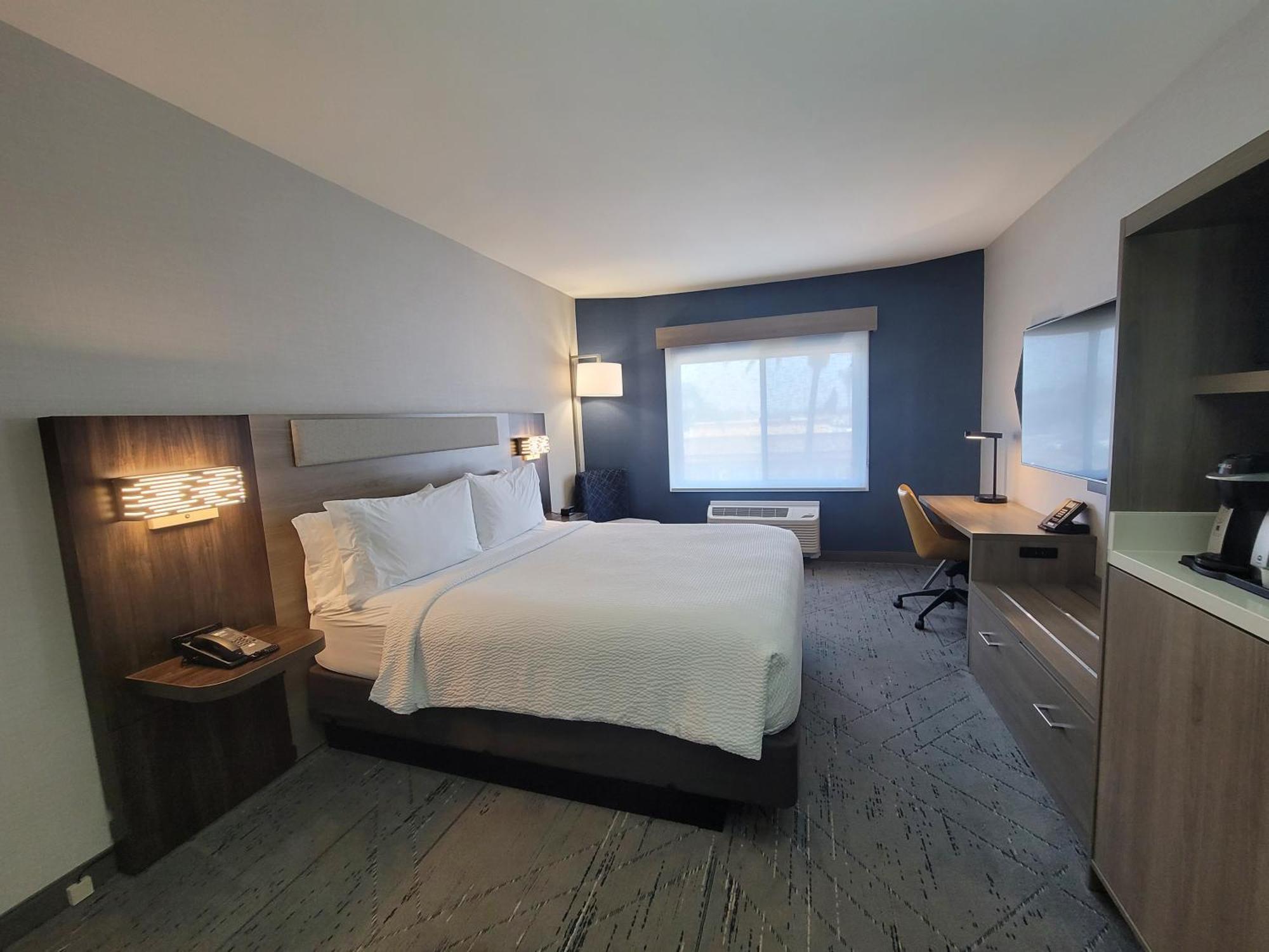 Express San Diego South - By Ihg Hotel Chula Vista