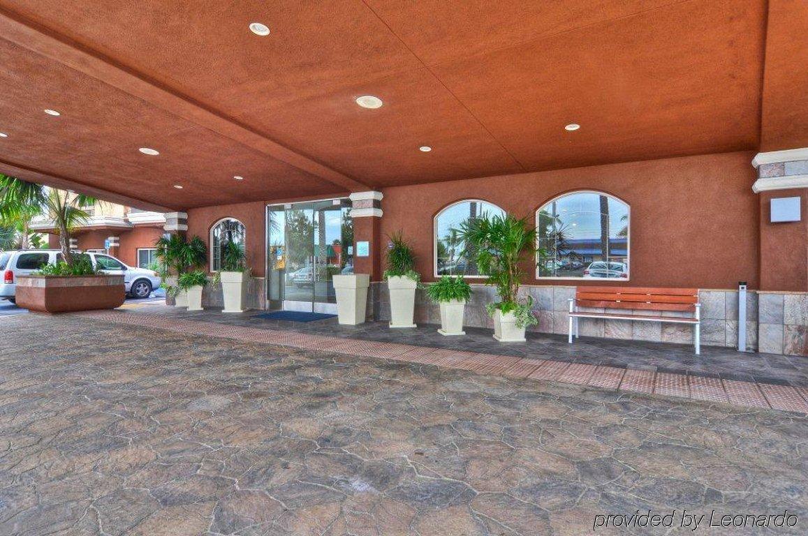 Express San Diego South - By Ihg Hotel 3*
